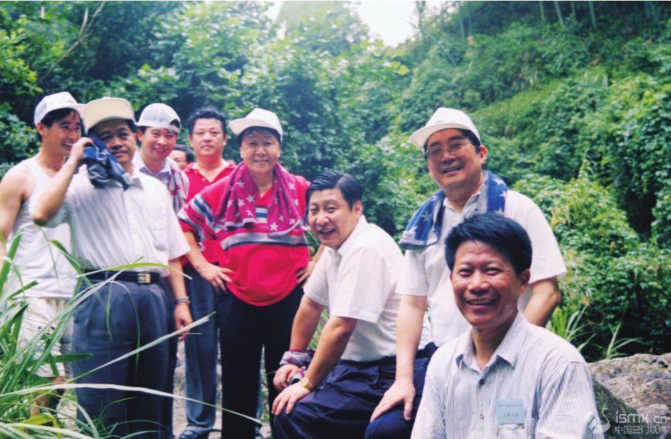 19996(x)ƽڸɭֹ@Ӽo(j)ëϯl(f)չw\(yn)(qing)w|(zh)}~47ɽDƬԴ(x)ƽڸԣ